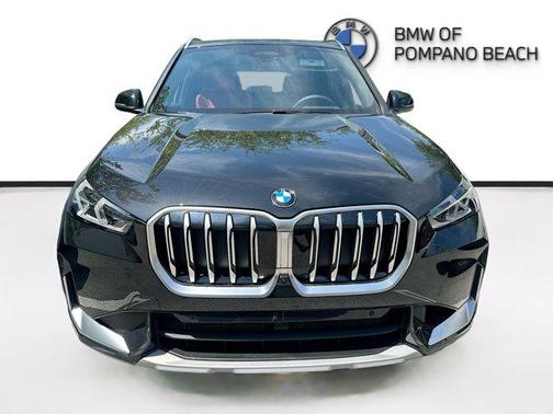 Black Sapphire Metallic 2025 BMW X1 xDrive28i