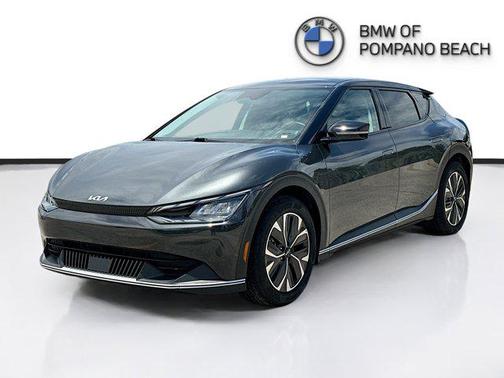 2024 Kia EV6 Light