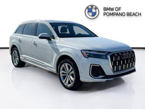 2025 Audi Q7 45 Premium