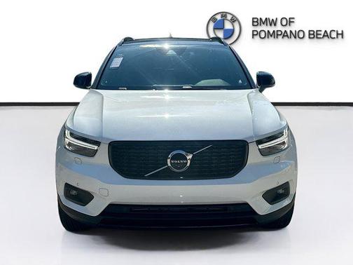 2019 Volvo XC40 T5 R-Design