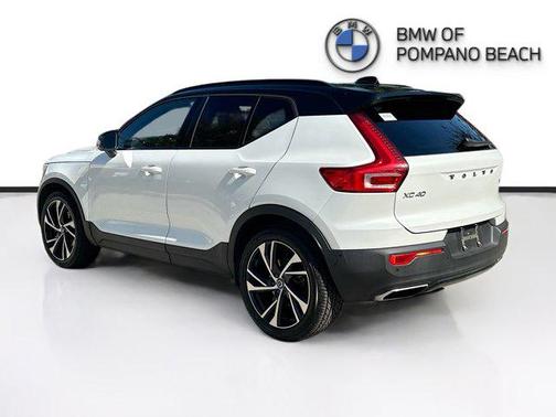 2019 Volvo XC40 T5 R-Design