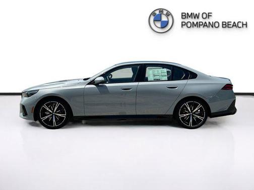2026 BMW 530 i