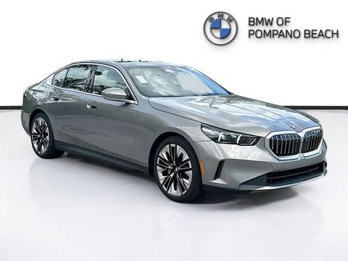2024 BMW 530 i