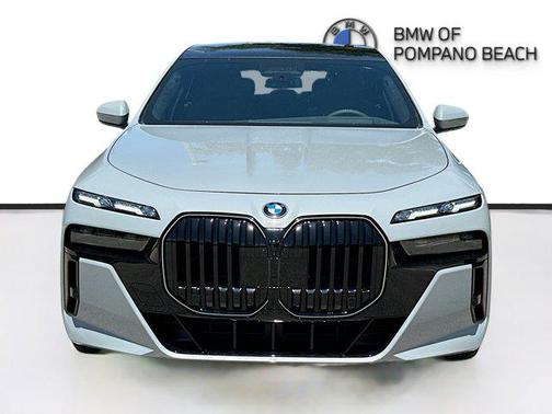 2025 BMW 760 i xDrive