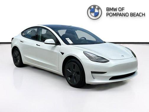 2022 Tesla Model 3 Long Range