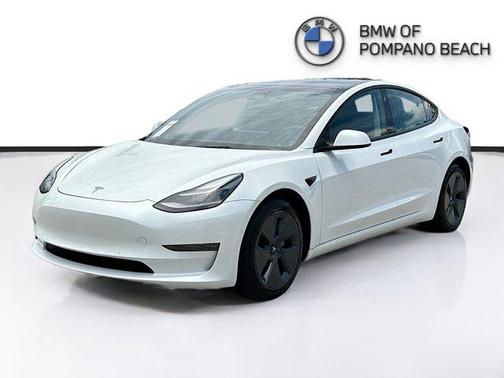 2022 Tesla Model 3 Long Range