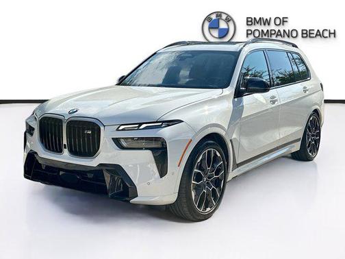 2025 BMW X7 M60i