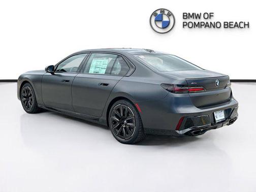 2025 BMW 760 i xDrive