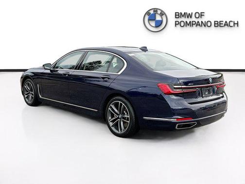 2022 BMW 750 i xDrive