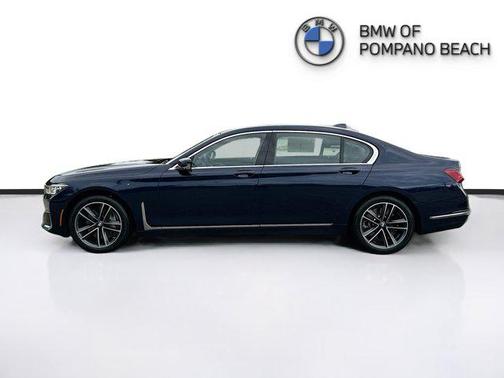 2022 BMW 750 i xDrive