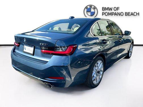 2026 BMW 330 i