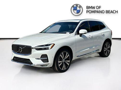 2023 Volvo XC60 B5 Plus Bright Theme