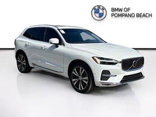 2023 Volvo XC60 B5 Plus Bright Theme