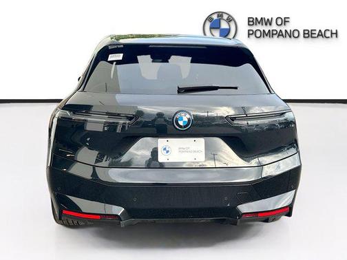 2025 BMW iX xDrive50