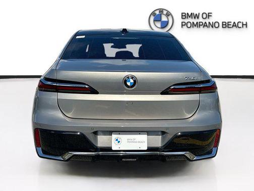 Oxide Grey Metallic 2023 BMW 740 i