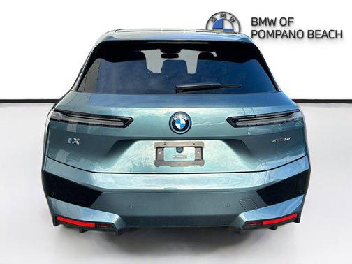 2025 BMW iX xDrive50
