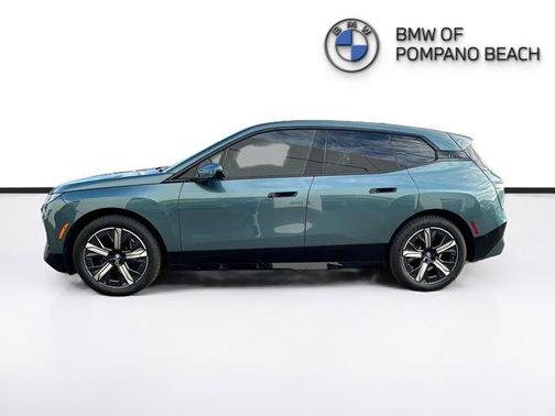 2025 BMW iX xDrive50