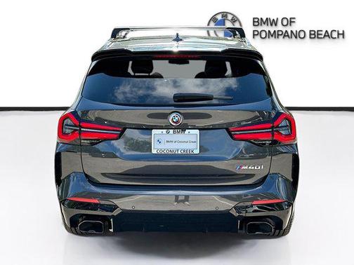 2023 BMW X3 M40i