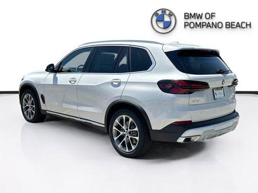 2026 BMW X5 sDrive40i
