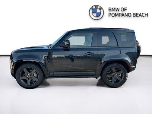 2024 Land Rover Defender 90 P400 X-Dynamic SE