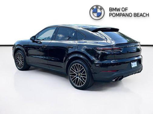 2021 Porsche Cayenne Base
