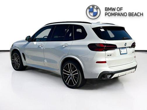 2026 BMW X5 sDrive40i