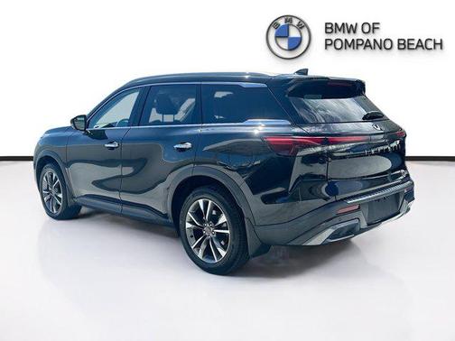 2022 INFINITI QX60 Luxe