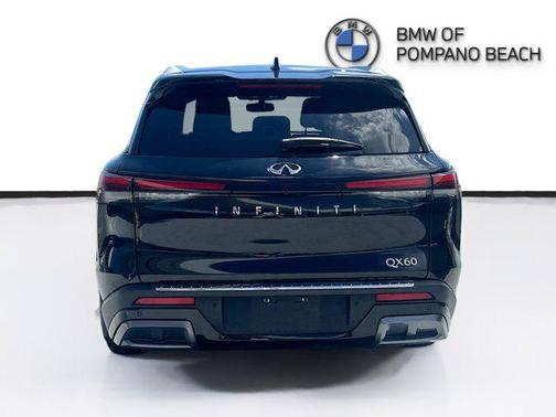 2022 INFINITI QX60 Luxe