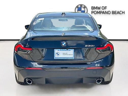 2025 BMW 230 i