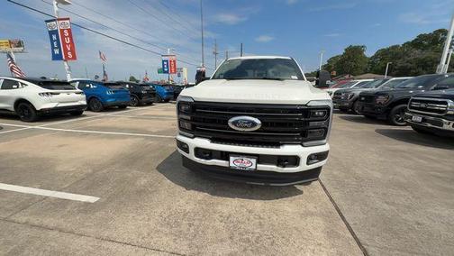 2025 Ford F-250 Platinum