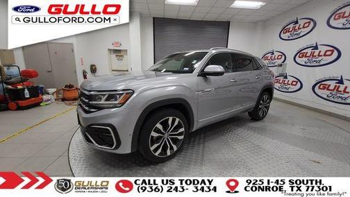 2022 Volkswagen Atlas Cross Sport 3.6L V6 SEL Premium R-Line