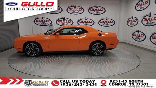 2014 Dodge Challenger SRT8 Core