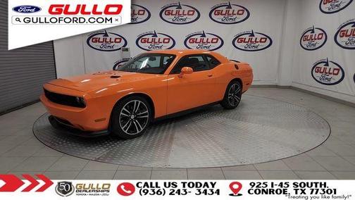 2014 Dodge Challenger SRT8 Core