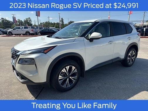 2023 Nissan Rogue SV