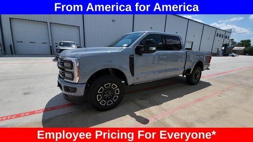 2025 Ford F-250 Platinum