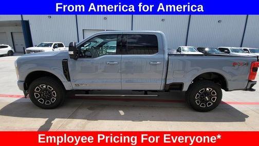 2025 Ford F-250 Platinum
