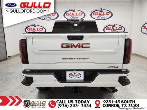 2024 GMC Sierra 2500 AT4