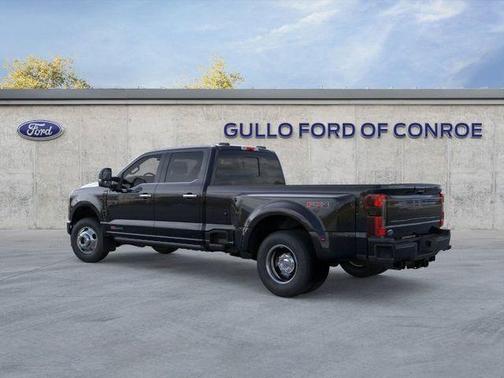 2025 Ford F-350 Platinum