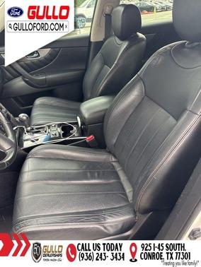 2016 INFINITI QX70 Base