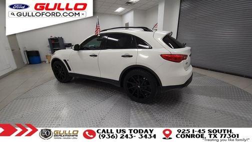 2016 INFINITI QX70 Base