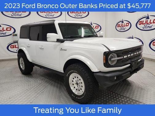 2023 Ford Bronco Outer Banks