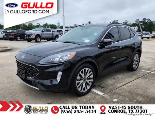 AGATE BLACK METALLIC 2020 Ford Escape TITANIUM