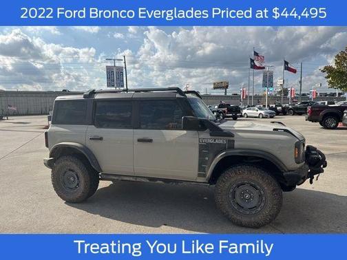 2022 Ford Bronco Everglades