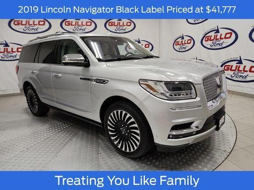 2019 Lincoln Navigator Black Label