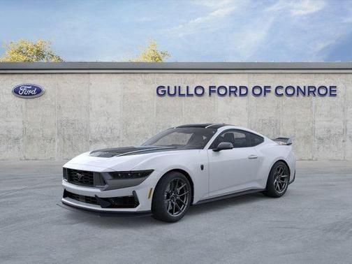 2025 Ford Mustang Dark Horse