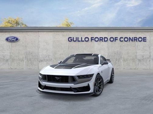 2025 Ford Mustang Dark Horse