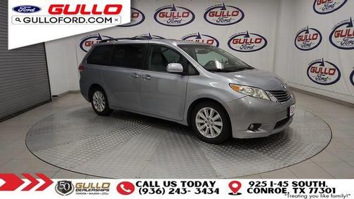 2012 Toyota Sienna XLE