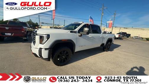 Summit White 2024 GMC Sierra 1500 AT4