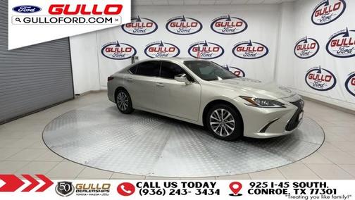Gold 2022 Lexus ES 350 BASE