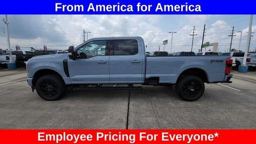 2025 Ford F-350 Lariat Super Duty